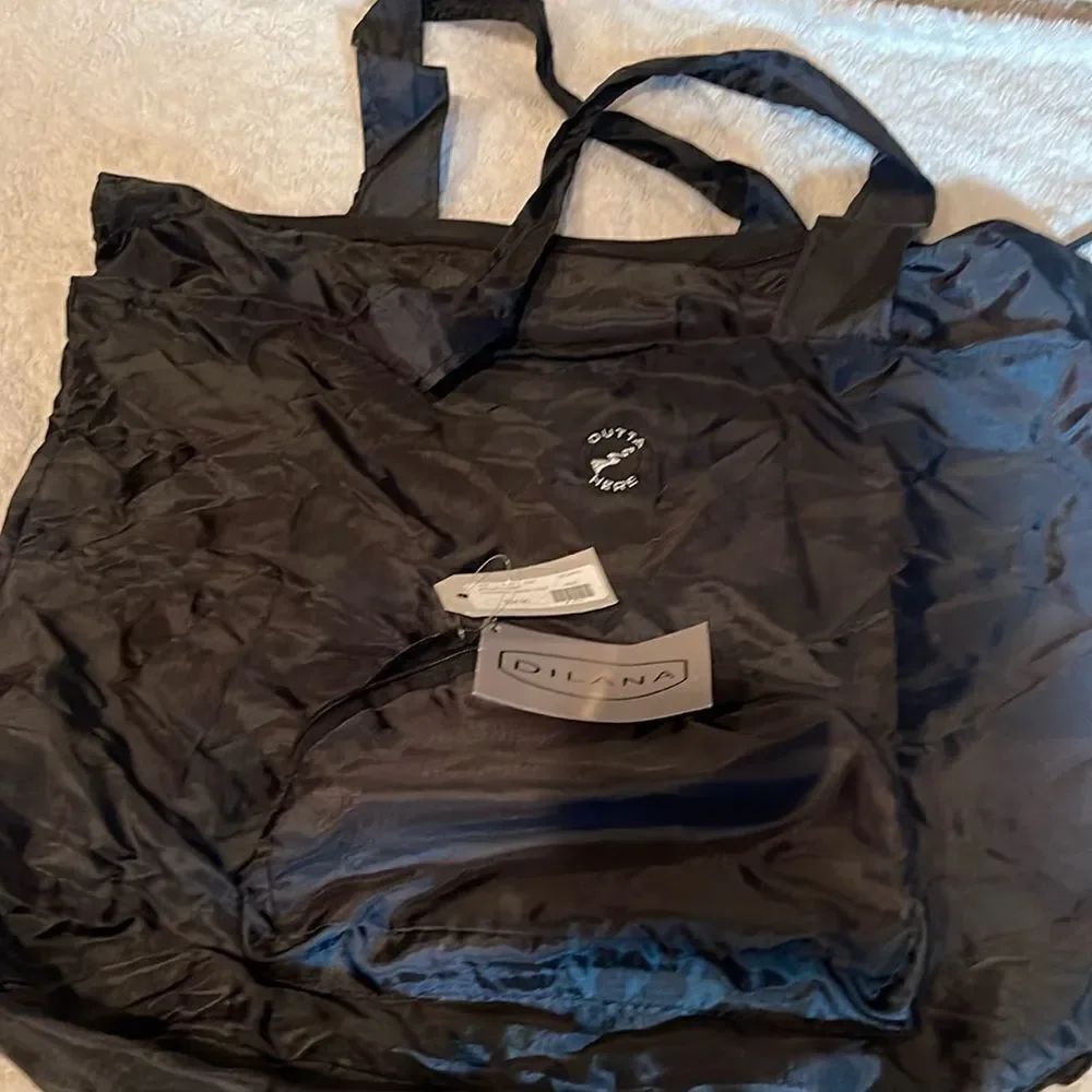 NWT outta here Tote bag XLARGE